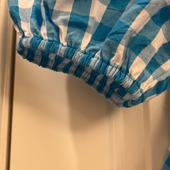 Lilly Pulitzer ladies top - Picture 4 of 12